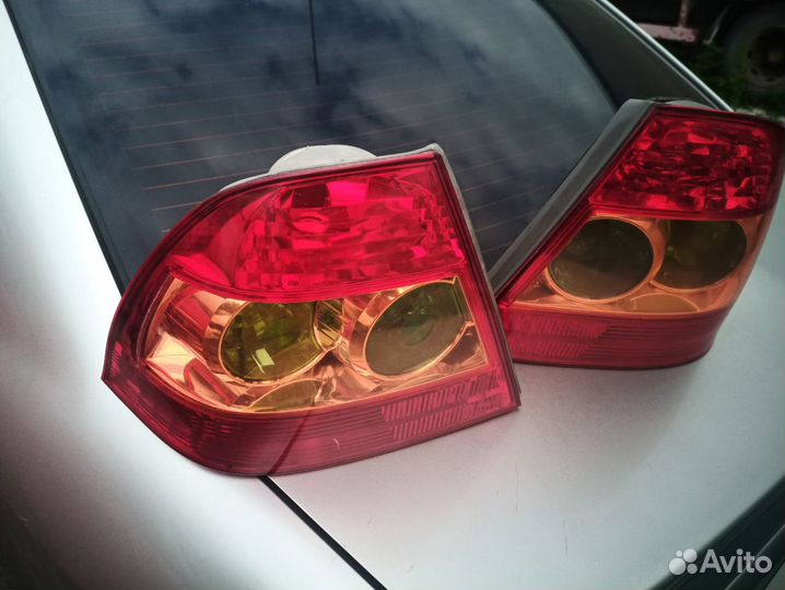 Фара toyota corolla 120 2005г