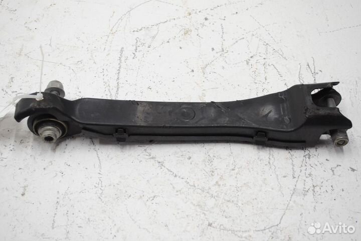 Тяга задней подвески Mercedes C W205 2013
