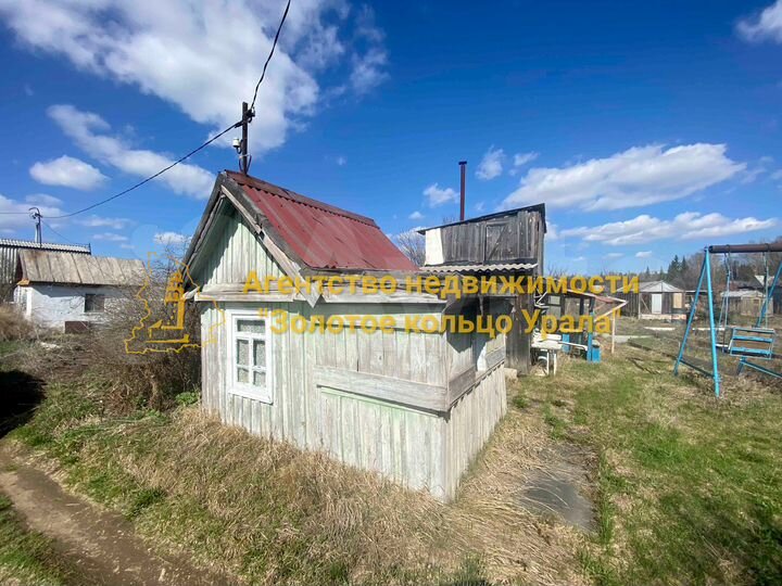 Дача 20 м² на участке 7 сот.