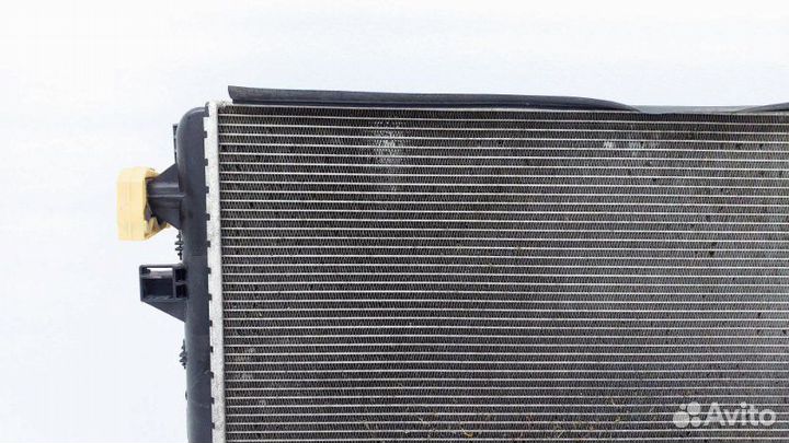 Б/У Б/У Радиатор дополнительный системы охлаждения