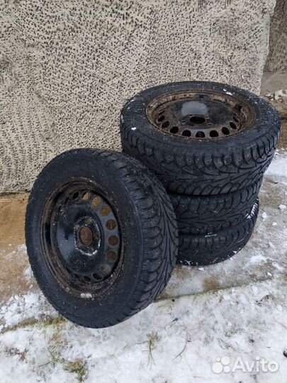 Hankook Winter I'Pike 195/65 R15