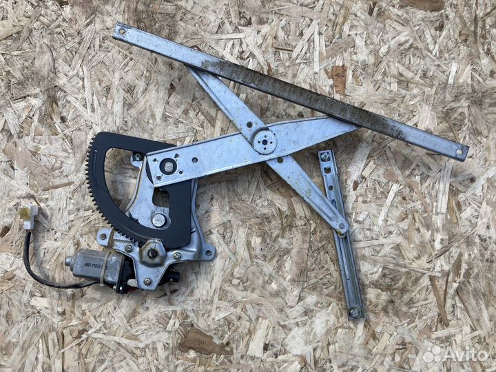 Стеклоподъемник передний левый Шевроле Авео Т250