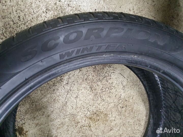 Pirelli Scorpion Winter 295/40 R21