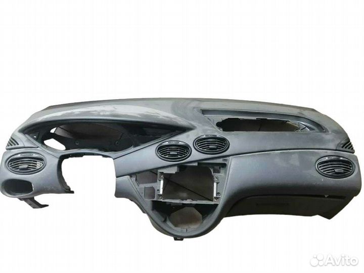 Торпеда панель Форд Фокус 1