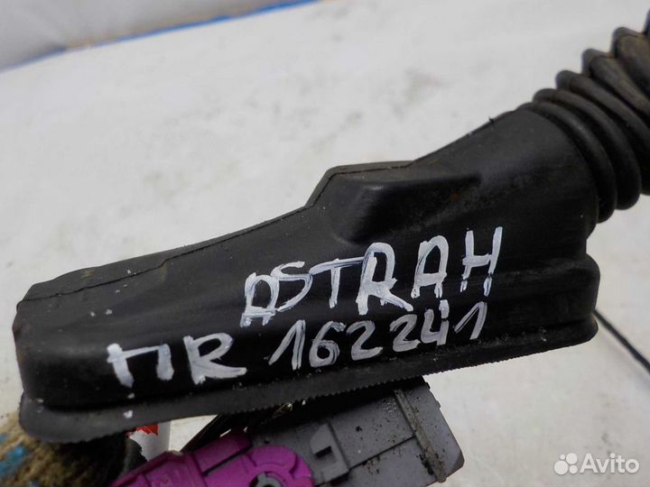 Проводка двери передняя правая Opel Astra H