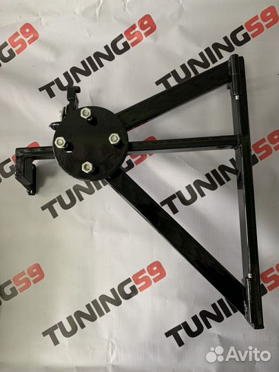 Кронштейн запасного колеса на дверные петли largus