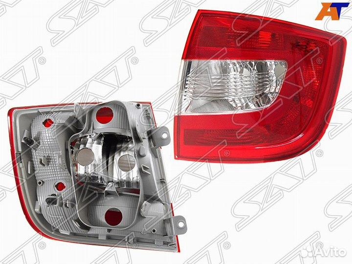 Фонарь правый задний в крыло Skoda Rapid