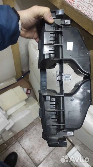 Дефлекторы картоприемник рено лагуна 3