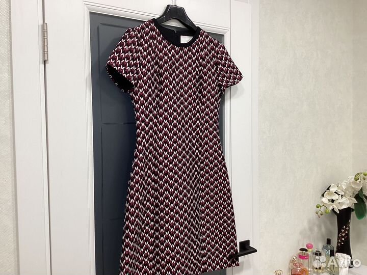 Платье Hugo boss р.S (р.40-42)