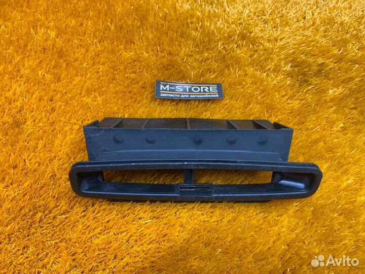 Воздухозаборник Mercedes-Benz E-Class W212 642.850