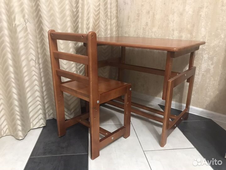 Набор детской мебели стол и стул