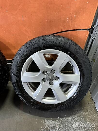 Зимние шипованные колеса Michlelin 225/55 R17