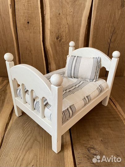 Реквизит для фотосессии новорожденных кроватка