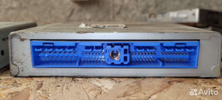 Блок управления двигателем Nissan Almera N15