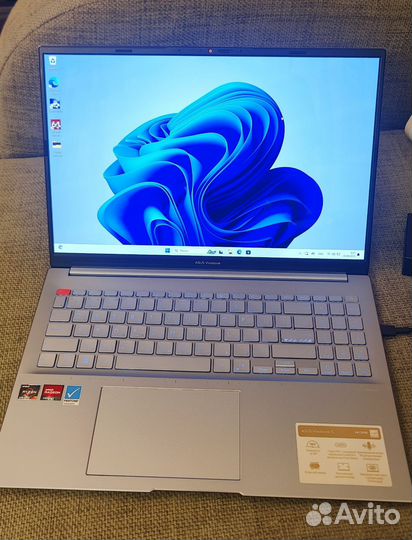 Ноутбук asus Vivobook S 16X 4K oled Экран