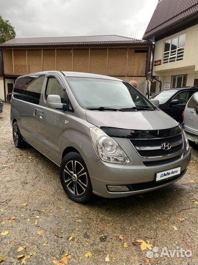 Hyundai Grand Starex 2.5 AT, 2011, 252 000 км