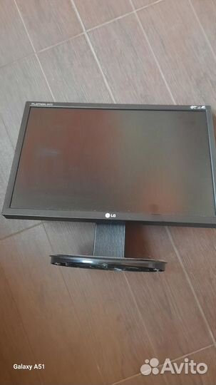 Монитор lg