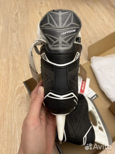 Хоккейные коньки bauer детские 28 размер