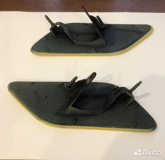 Крышка омывателя фар Opel Astra J GTC левая