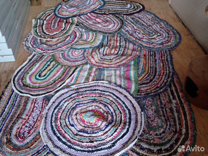 Вязаные коврики