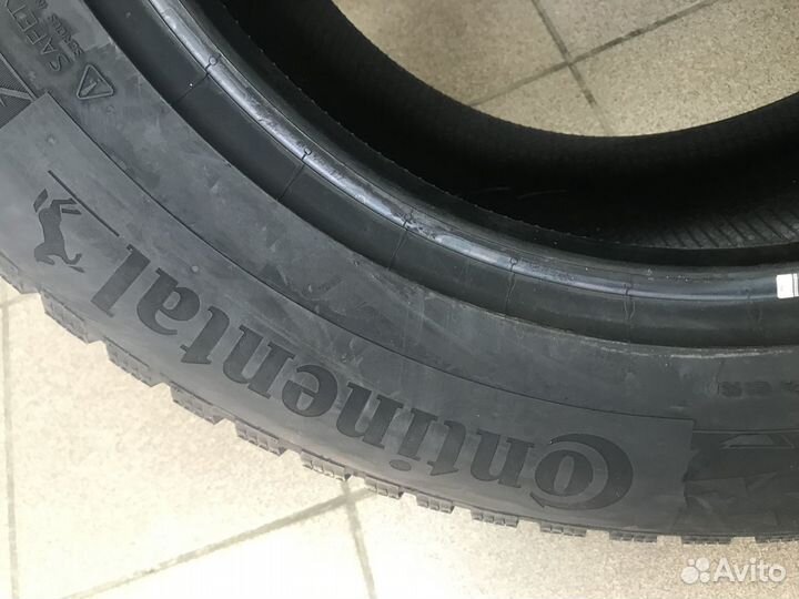Continental IceContact 3 SSR 255/55 R18 109T