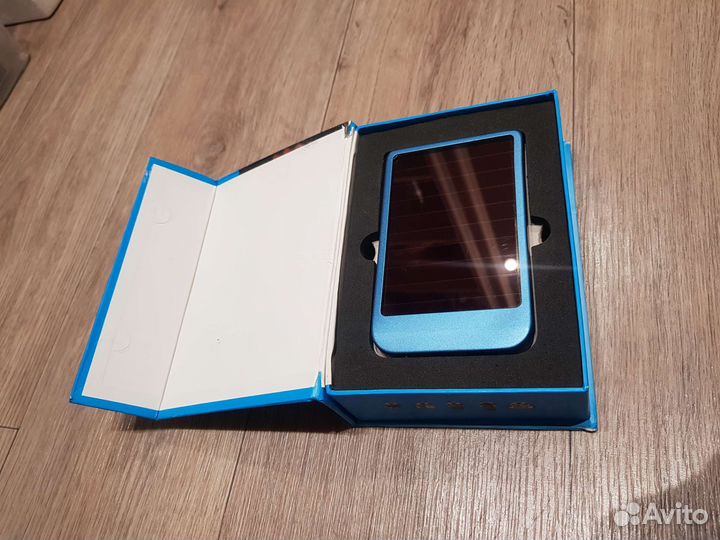 Зарядное устройство на солнечной батарее