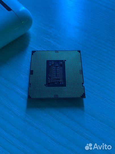 Intel Core i5-10400F (не рабочий)