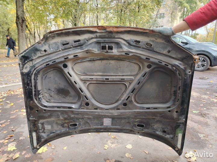 Капот Volkswagen Passat B5+