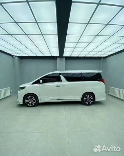 Рестайлинг Toyota Alphard (2го поколения) в 2023