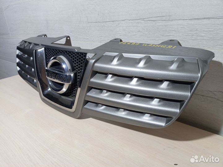 Решетка радиатора Nissan Qashqai J10 Дорестайлинг