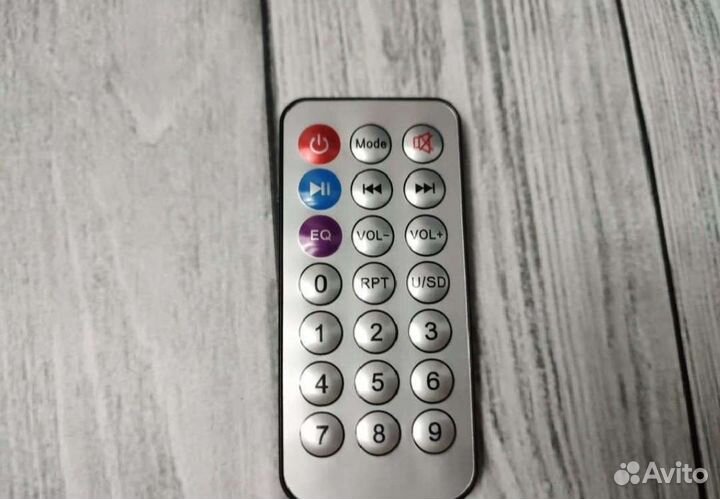 Портативная колонка с микрофоном 50см гарантия