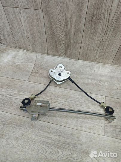 Стеклоподъемник задней левой двери ваз Granta