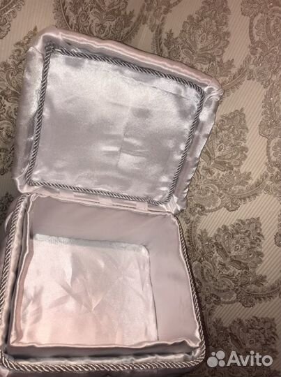 Шкатулка, коробка на нишан