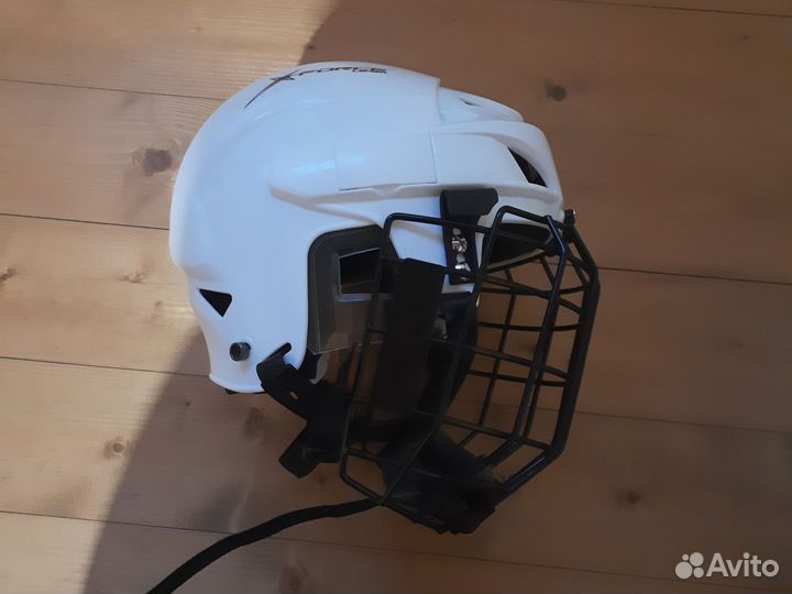Шлем хоккейный детский s