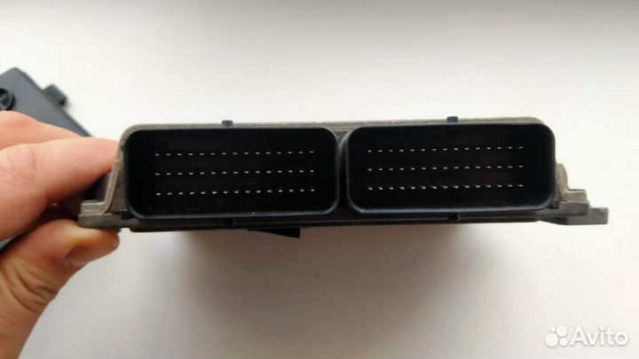 Блок управления двигателем Renault Symbol 2