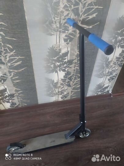 Трюковой самокат