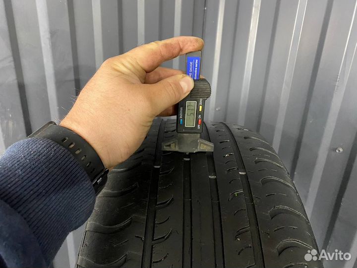 Hankook Optimo K415 215/55 R17 94V