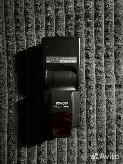 Вспышка для камеры Yongnuo speedlite yn560