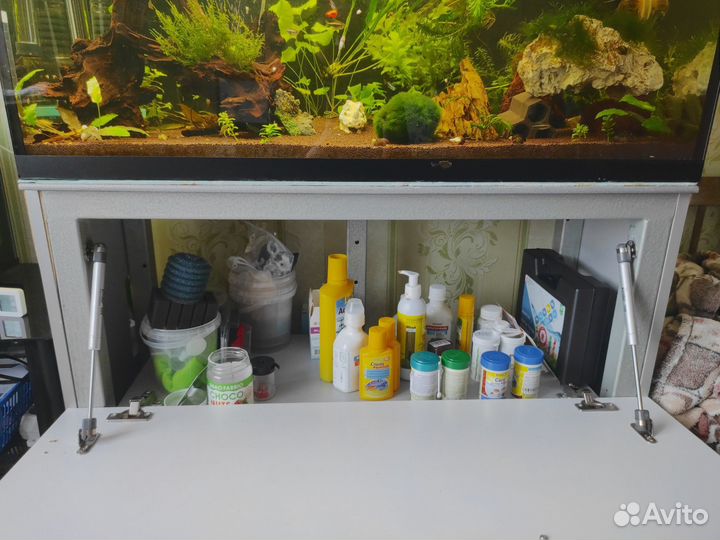 Аквариум с тумбой 200л бу