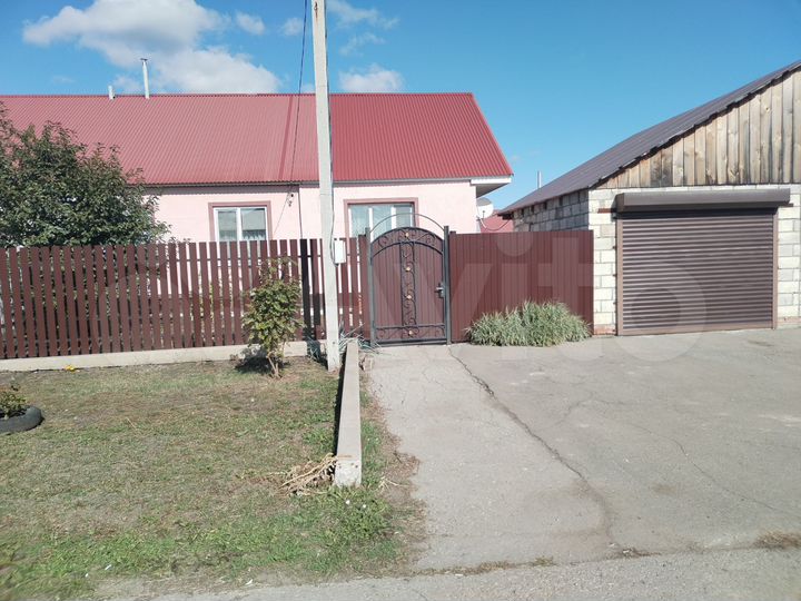 Дом 83 м² на участке 6 сот.