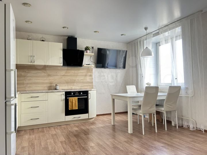 2-к. квартира, 57,7 м², 9/10 эт.