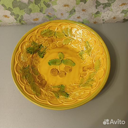 Блюдо Вишни зик Конаково фаянс, глазурь, СССР