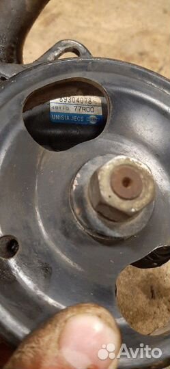 Насос гидроусилителя руля Nissan Almera N15