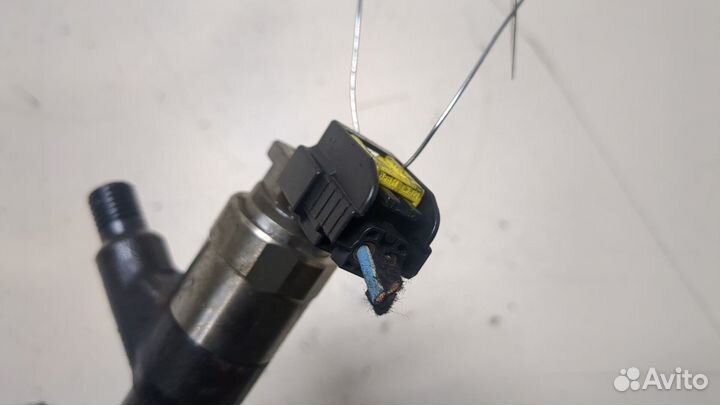 Форсунка топливная Opel Insignia