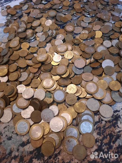 Юбилейные монеты 10