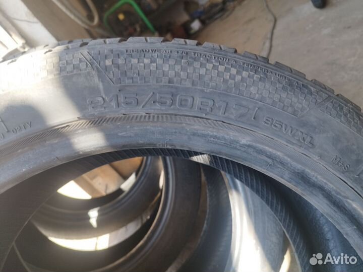 Boto Vantage H-7 215/50 R17