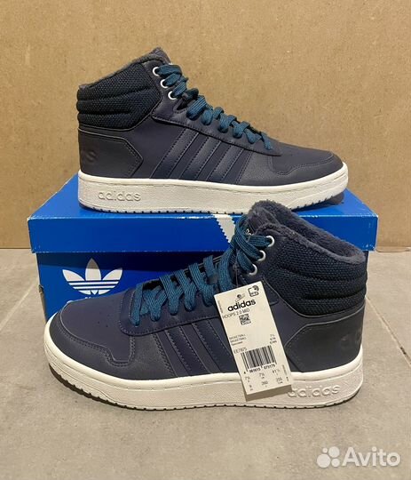 Кроссовки adidas оригинал