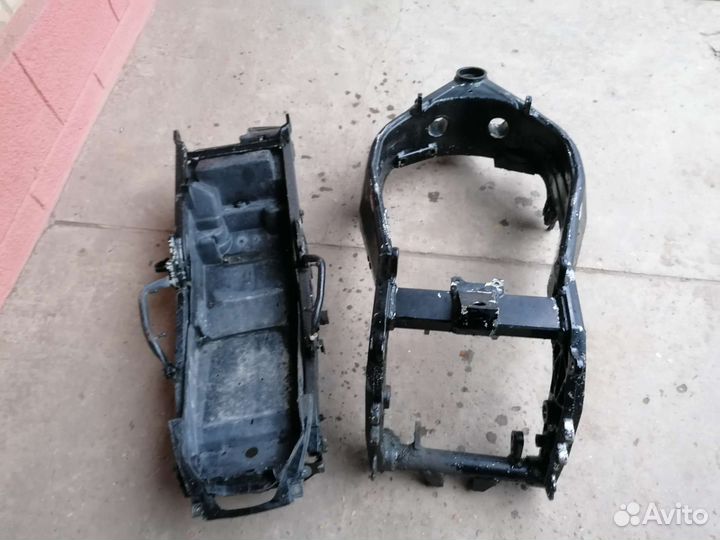 Рама kawasaki zxr 400