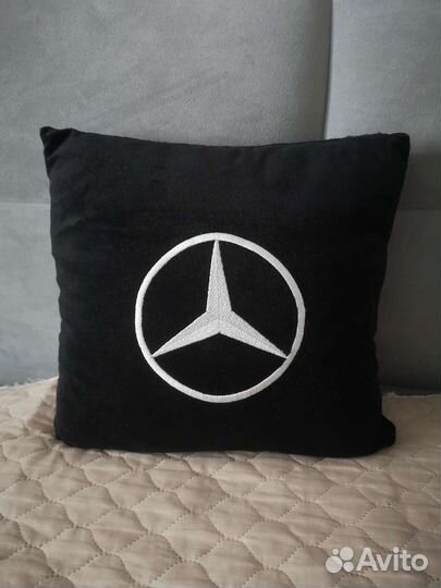 Подушка в авто