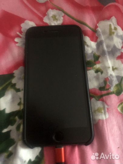 iPhone 8 Plus, 64 ГБ